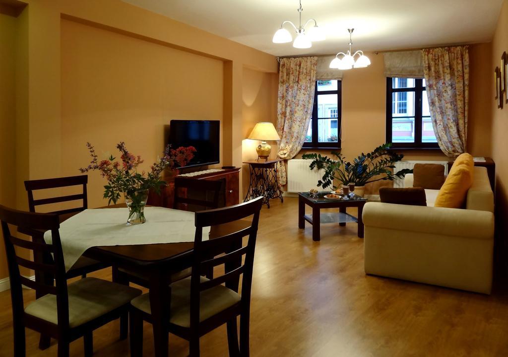 Apartamenty Centrum Villa Perla Jelenia Góra Esterno foto